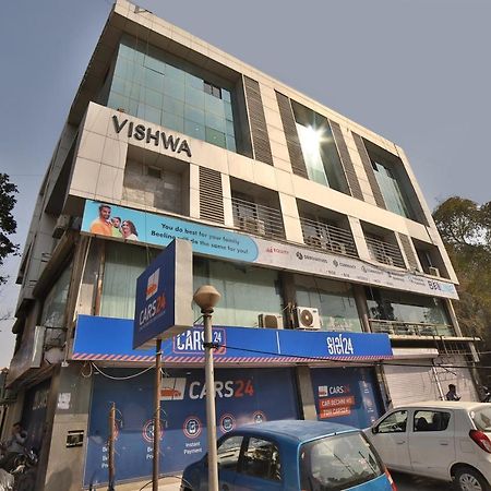 Capital O Kalash Residency Ahmedabad Eksteriør bilde